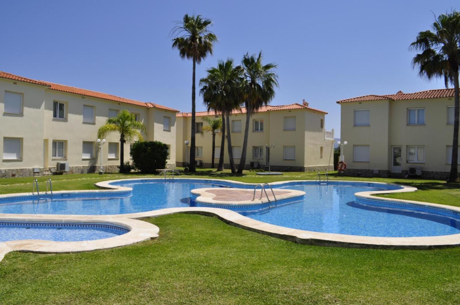 Family Beach Club Sevilla II Олива Екстериор снимка